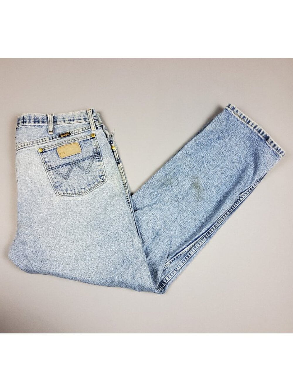 Wrangler George Strait Cowboy Cut Collection Jeans Size 38x34 Light Wash